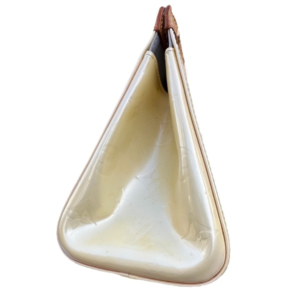 Louis Vuitton Roxbury Drive Perle Vernis Handbag - Picture 12 of 16